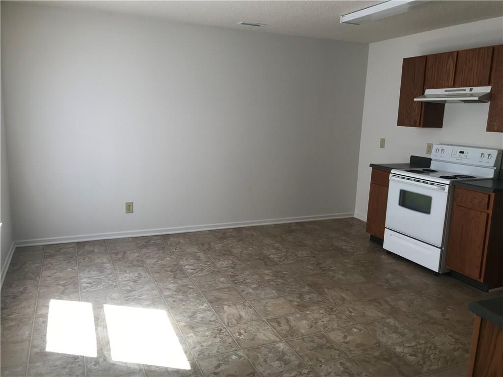 941 Ravine Drive Franklin, IN 46131 - Photo 5 of 15