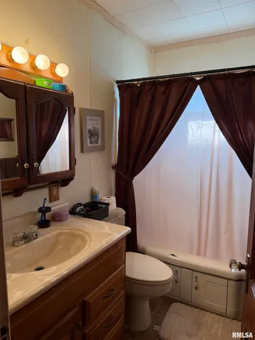 $112,500 | 841 Gratton Street, Unit GRATTON, Burlington, IA 52601