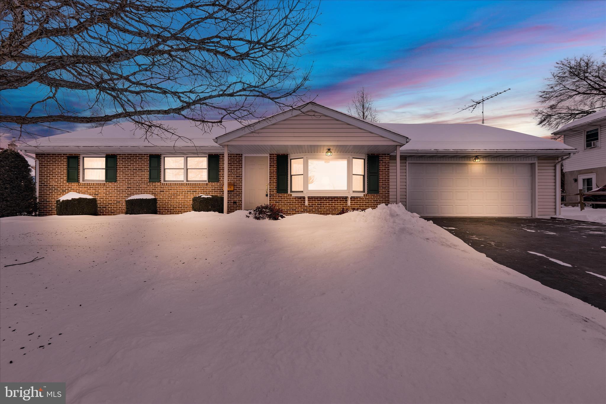 2904 Gerard Avenue Reading, PA 19608 - Photo 4 of 39 a view of a building with a patio