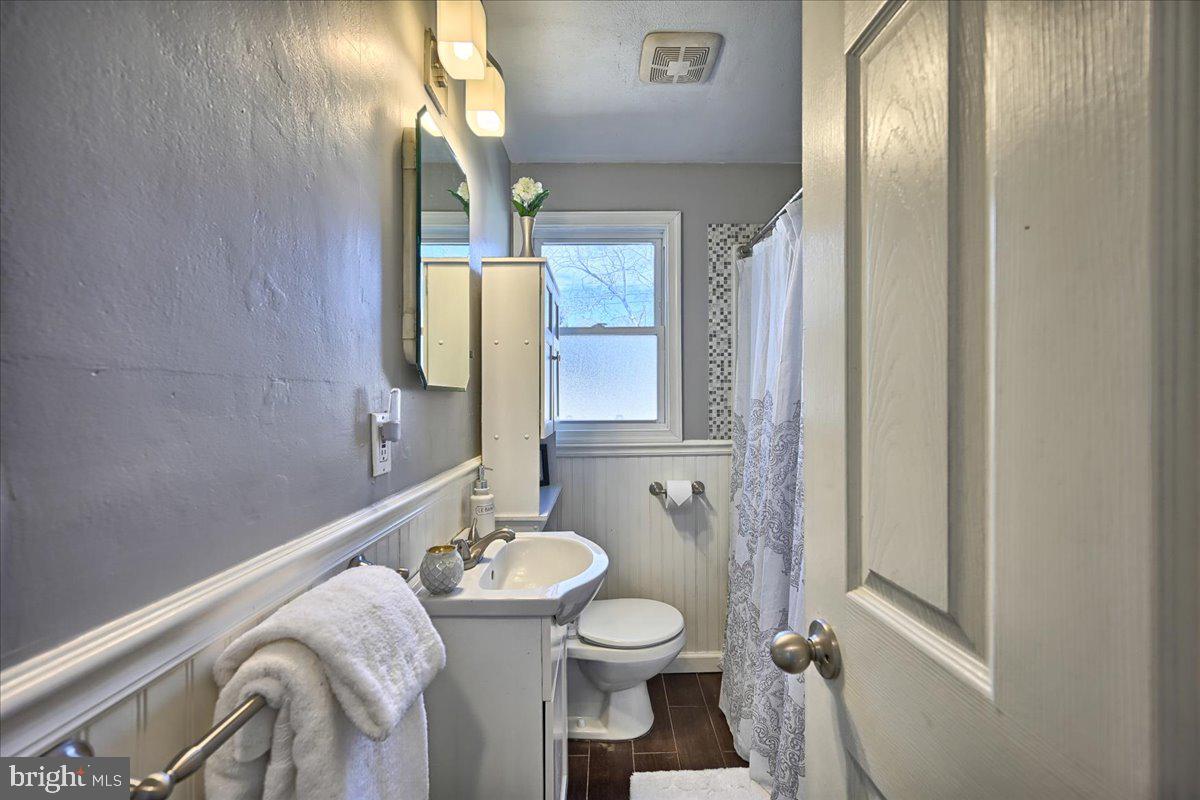 880 Cedars Road Lewisberry, PA 17339 - Photo 16 of 25