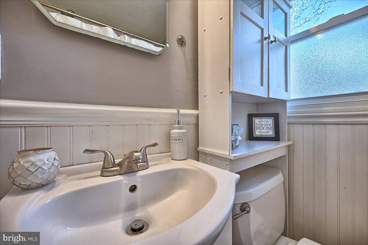 880 Cedars Road Lewisberry, PA 17339 - Photo 17 of 25