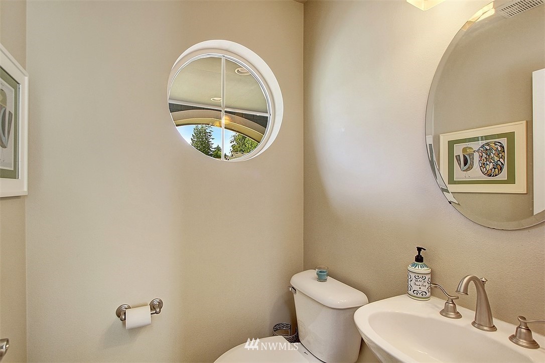 16009 35th Drive Southeast Bothell, WA 98012 - Photo 26 of 29 Gallery Image 26