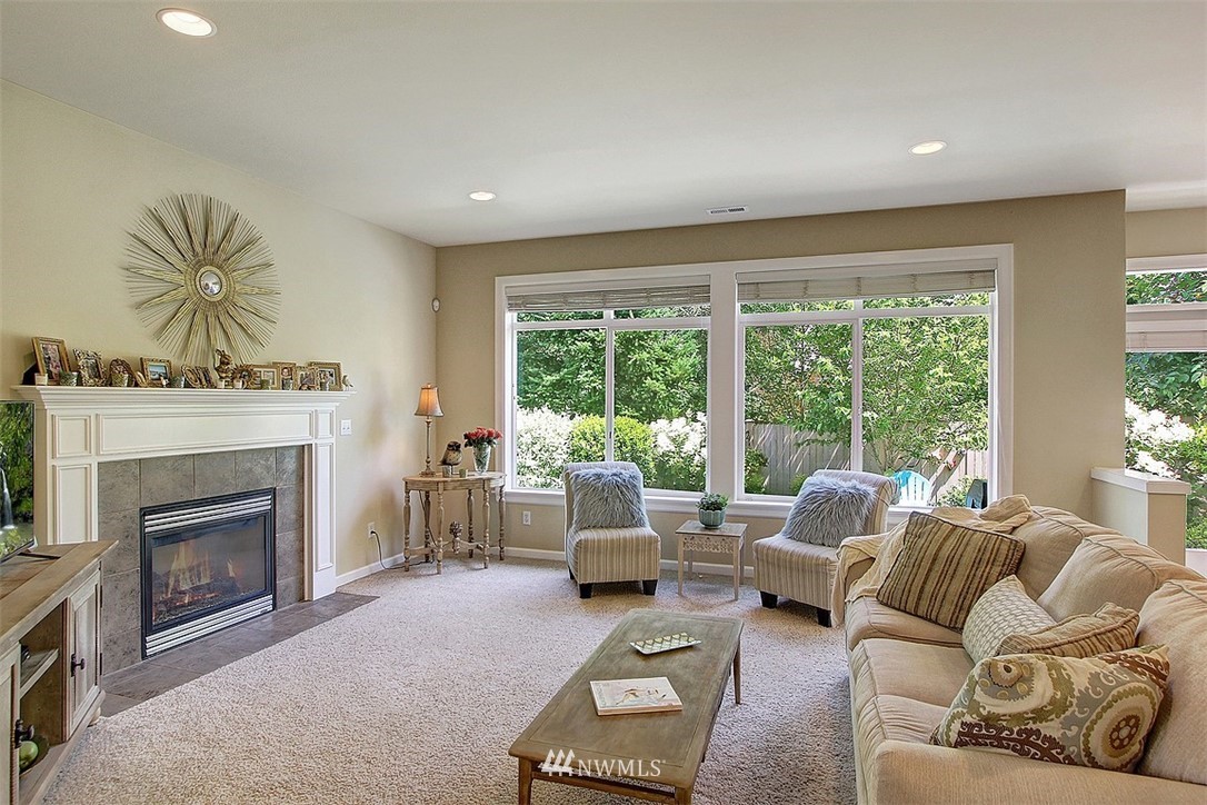 16009 35th Drive Southeast Bothell, WA 98012 - Photo 9 of 29 Gallery Image 9