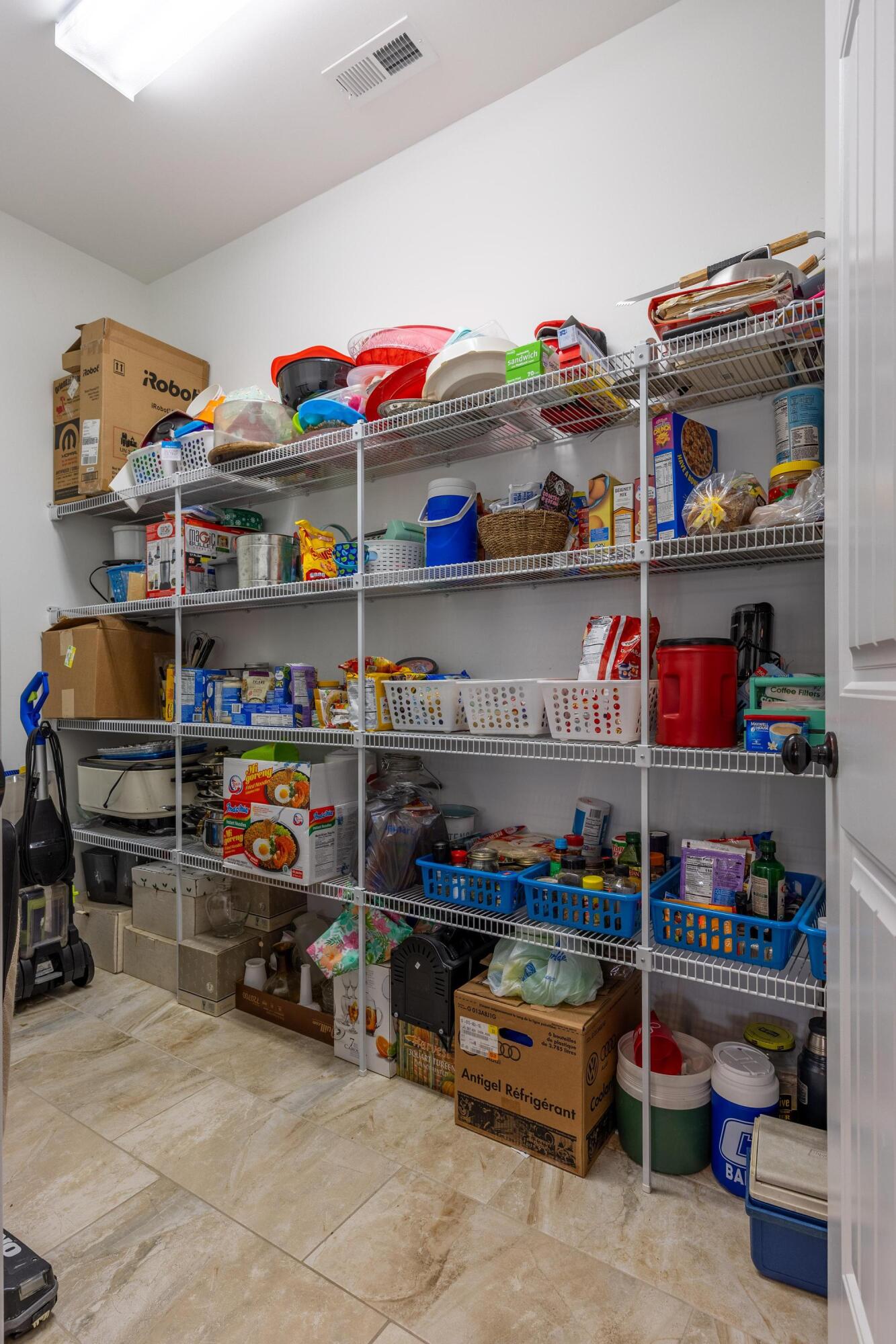 588 Live Oak Road Ringgold, GA 30736 - Photo 12 of 38 Pantry