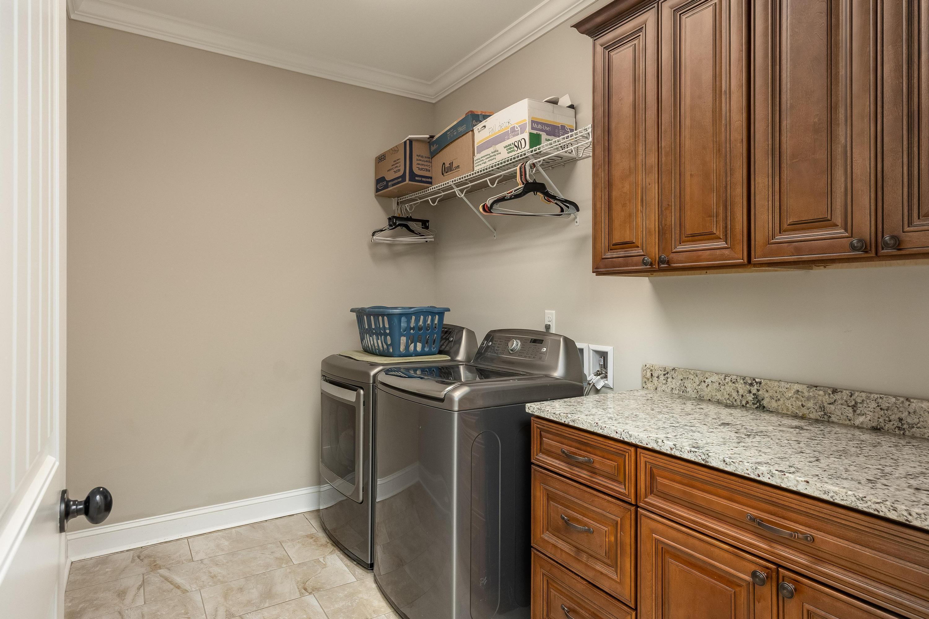 588 Live Oak Road Ringgold, GA 30736 - Photo 24 of 38 Laundry Room