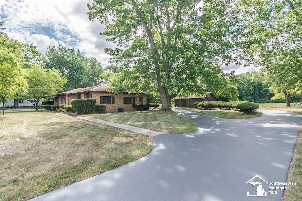 711 West Erie Road Temperance, MI 48182 - Photo 20 of 48