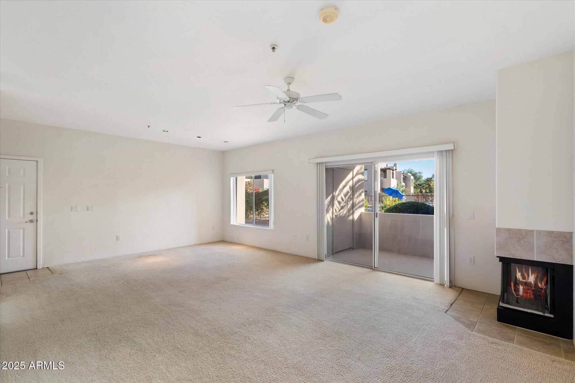 11260 North 92nd Street, Unit 1007 Scottsdale, AZ 85260 - Photo 4 of 20 04-109431941