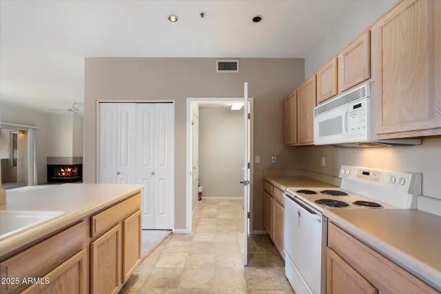 $1,750 | 11260 North 92nd Street, Unit 1007, Scottsdale, AZ 85260