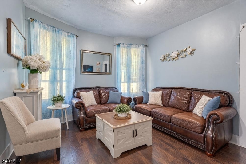 262 Harrison Street Paterson, NJ 07501 - Photo 2 of 34 Gallery Image 2