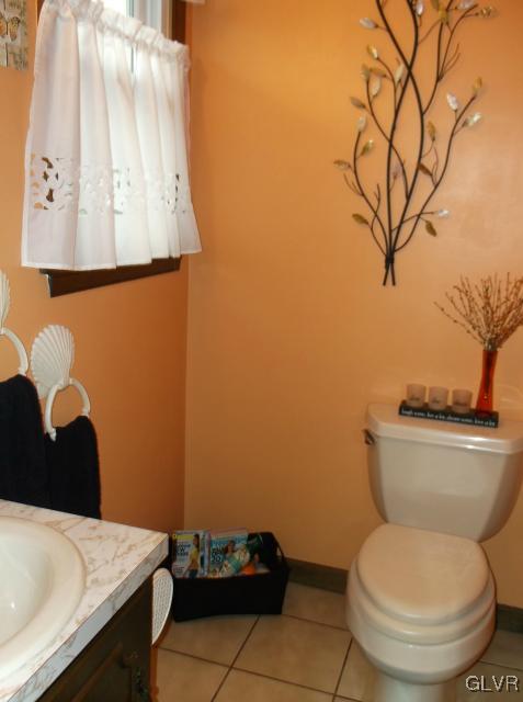 3250 Reeve Drive East Bethlehem, PA 18020 - Photo 6 of 13 Gallery Image 6