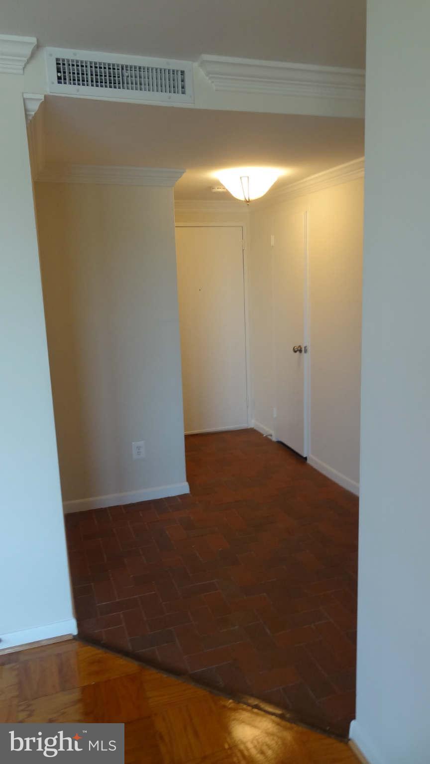 4600 Duke Street, Unit 620 Alexandria, VA 22304 - Photo 14 of 17 Interior (General)