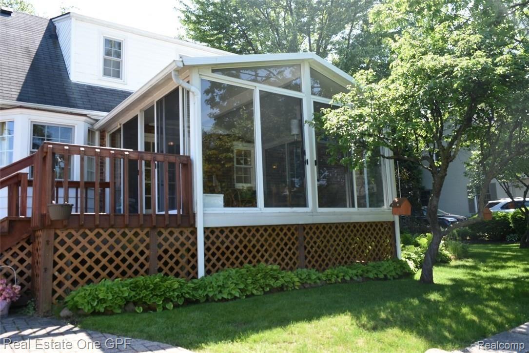 740 Hawthorne Road Grosse Pointe, MI 48236 - Photo 42 of 47 09 RJR_1372.JPG