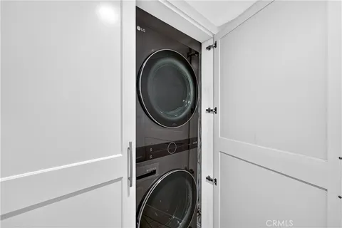 $6,650 | 950 Cagney Lane, Unit 207, Newport Beach, CA 92663