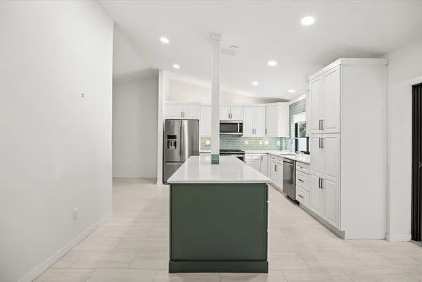 $975,888 | 5 Copaire Drive, Sewall's Point, FL 34996