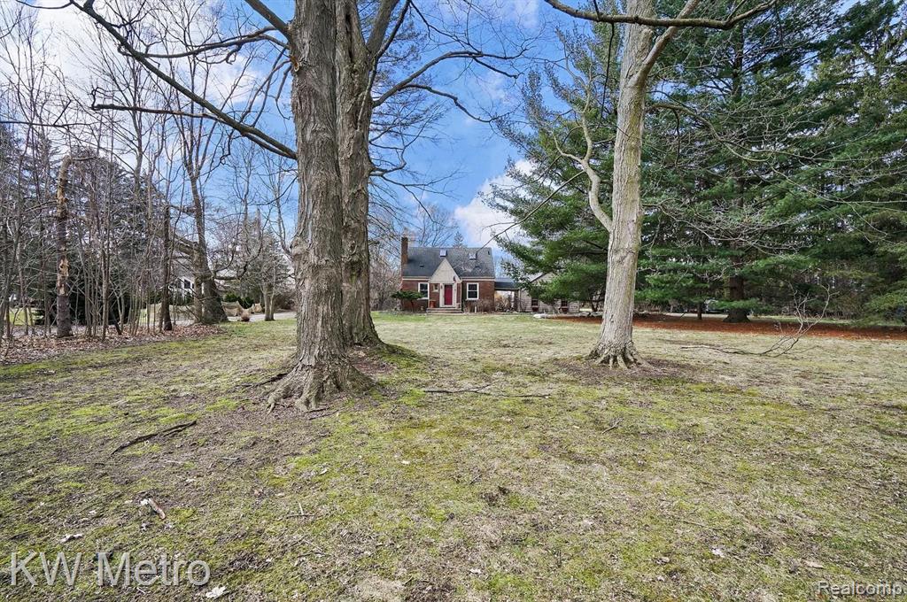 31675 Lahser Road Beverly Hills, MI 48025 - Photo 28 of 28