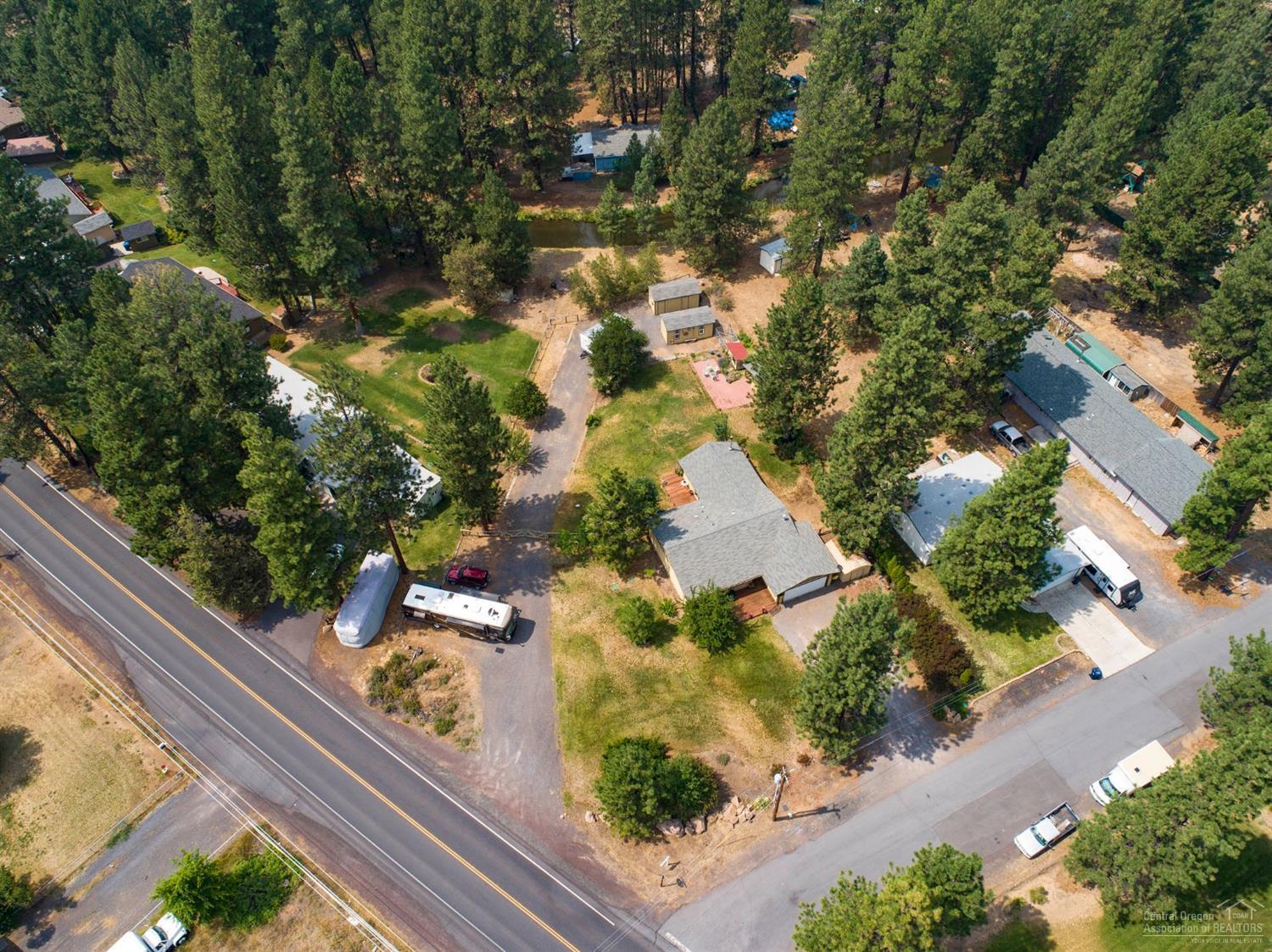 19222 Galen Road Bend, OR 97702 - Photo 21 of 23 Gallery Image 21