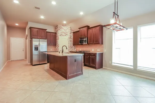 $2,330 | 4127 Ponderosa Hills Lane, Katy, TX 77494