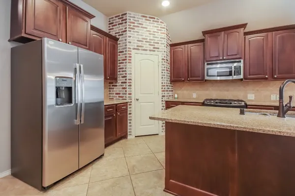 $2,330 | 4127 Ponderosa Hills Lane, Katy, TX 77494