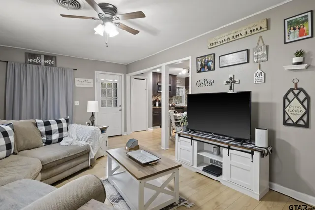 $144,900 | 414 Lindsey Street, Daingerfield, TX 75638