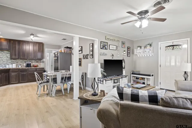 $144,900 | 414 Lindsey Street, Daingerfield, TX 75638