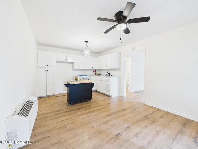 $365,000 | 207 Broadmoor Boulevard, Lafayette, LA 70503