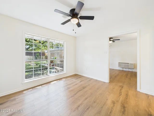 $365,000 | 207 Broadmoor Boulevard, Lafayette, LA 70503