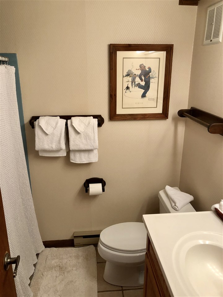 125 Hemlock Ridge Road, Unit 2B Killington, VT 05751 - Photo 8 of 14 Gallery Image 8