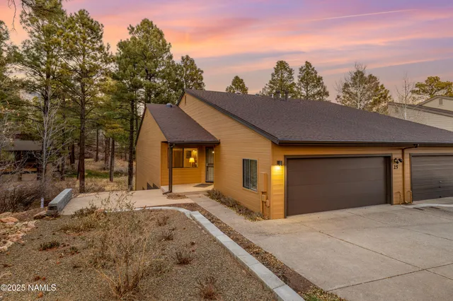 $760,000 | 5000 East Palomino Lane, Unit 25, Flagstaff, AZ 86004