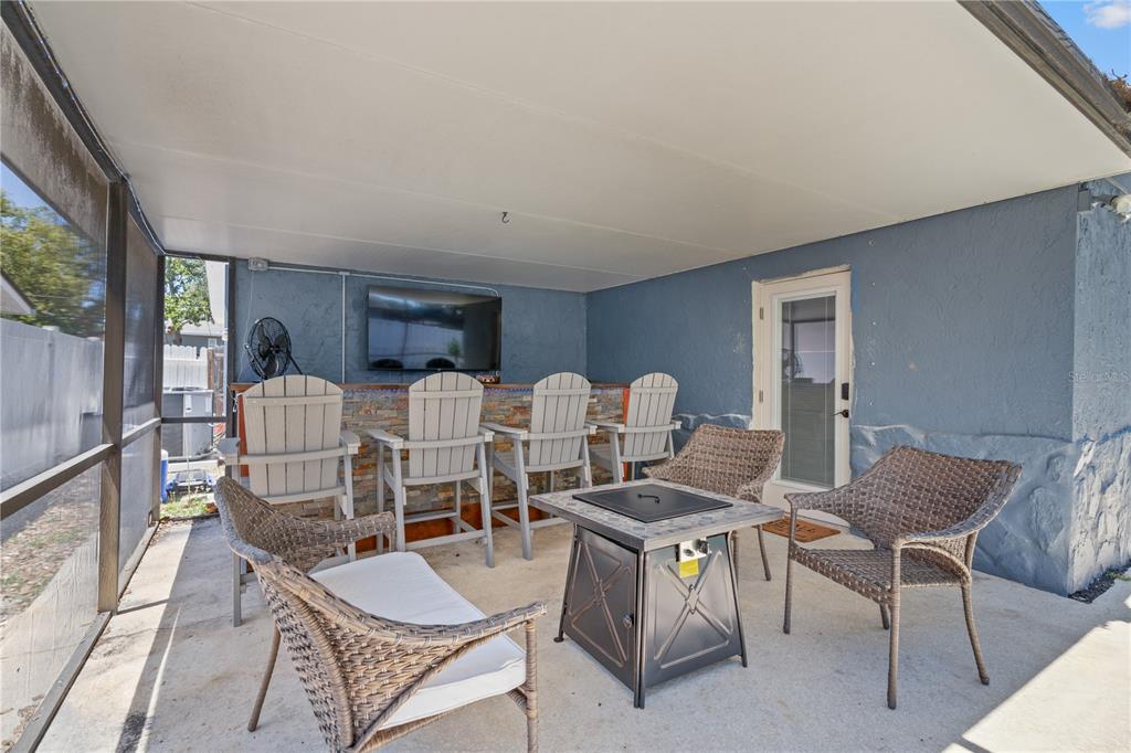 9653 Golden Grove Street Seminole, FL 33772 - Photo 19 of 29 a living room with furniture and a large window