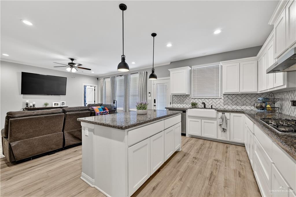 6313 Cascada Bnd Road McAllen, TX 78504 - Photo 13 of 28