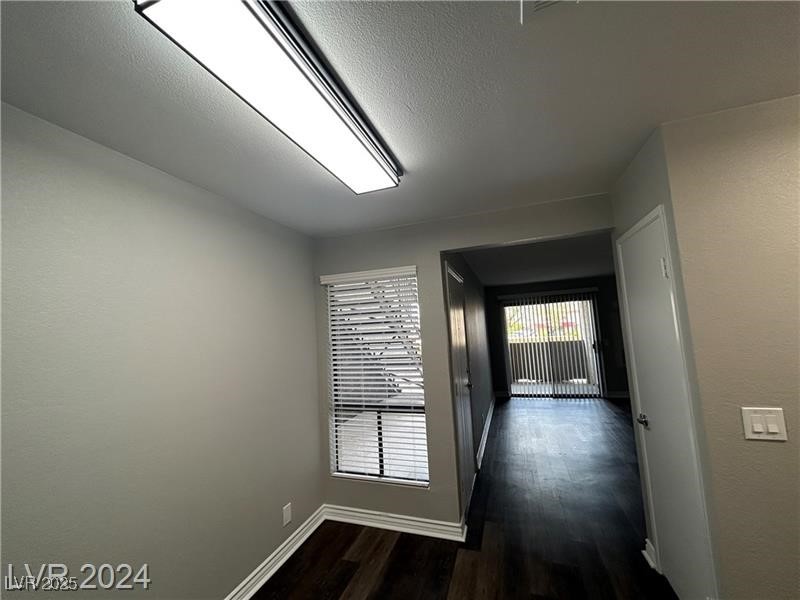 3151 North Soaring Gulls Drive, Unit 1039 Las Vegas, NV 89128 - Photo 4 of 18