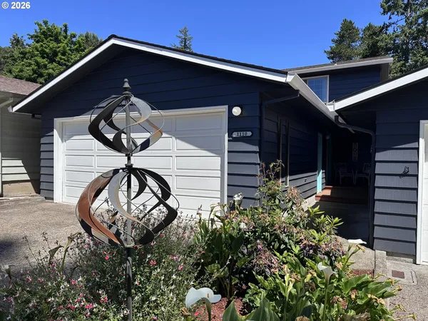 $409,900 | 1110 Northwest Springwood Lane, McMinnville, OR 97128