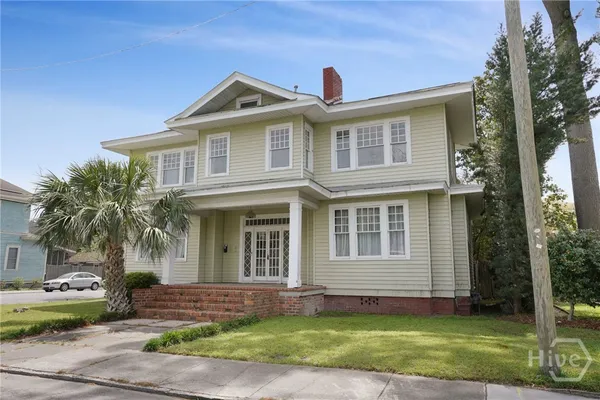 $2,500 | 537 Maupas Avenue, Unit 3, Savannah, GA 31401