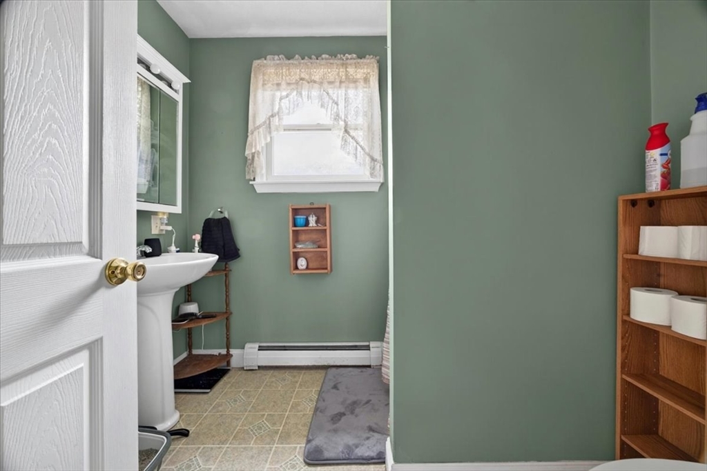 52 Boyle Road Brockton, MA 02302 - Photo 8 of 35 Gallery Image 8