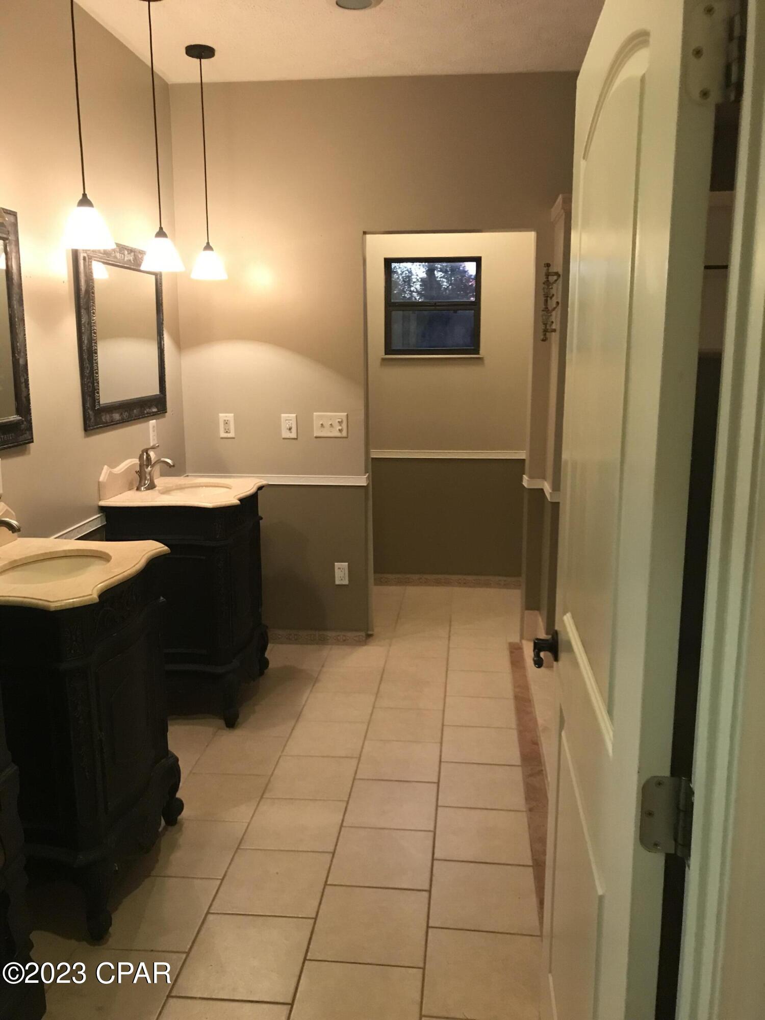 2672 Freeman Road Alford, FL 32420 - Photo 12 of 41 Gallery Image 12