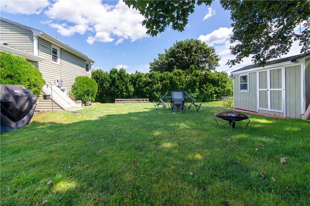 153 Beardsworth Road Tiverton, RI 02878 - Photo 20 of 28