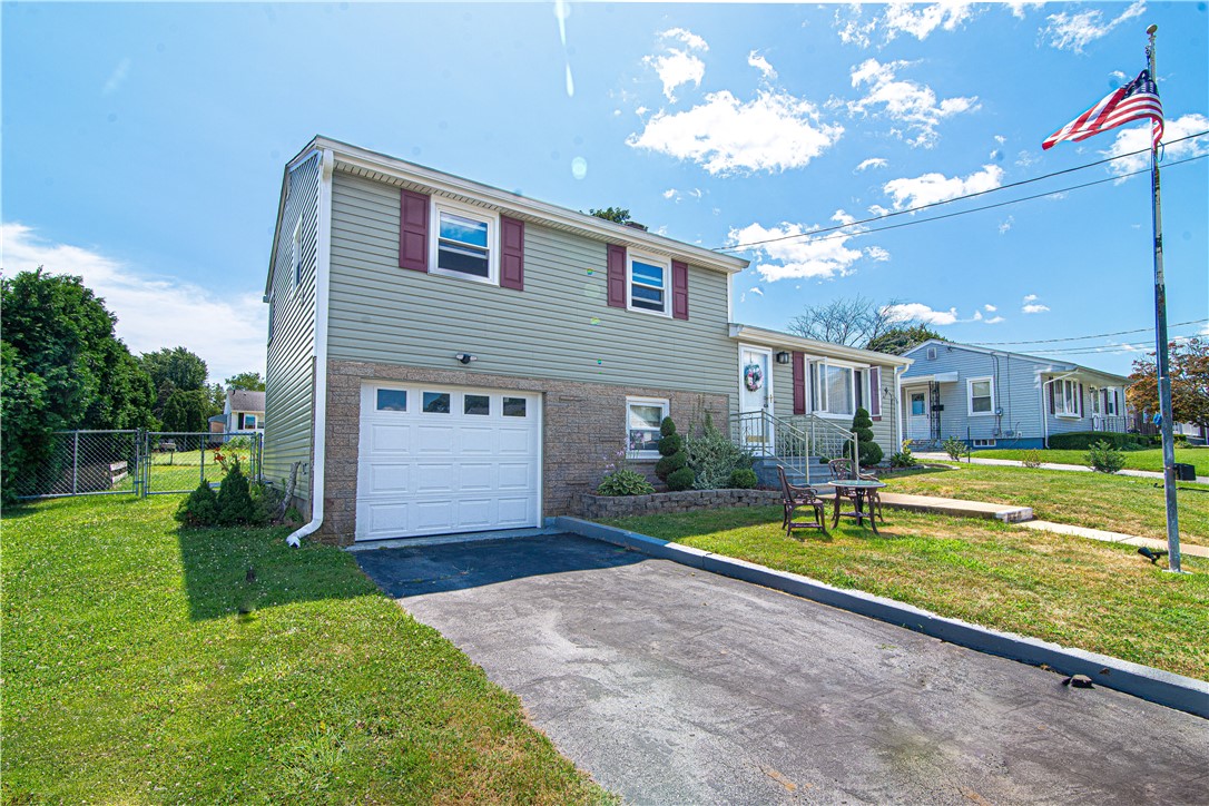 153 Beardsworth Road Tiverton, RI 02878 - Photo 21 of 28