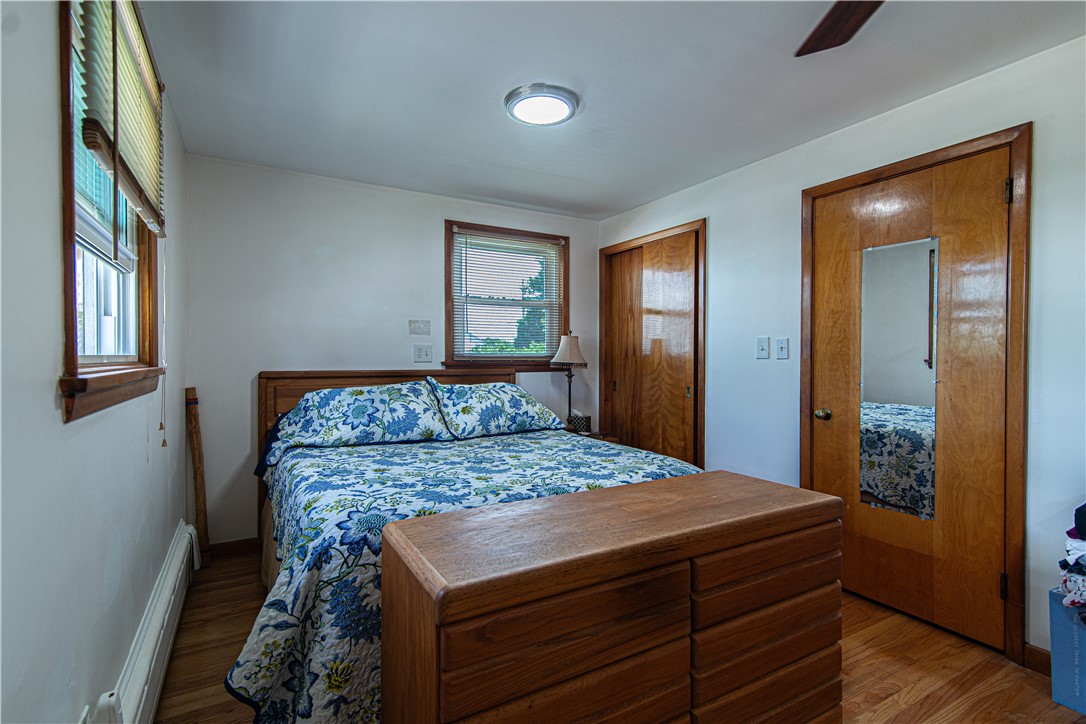 153 Beardsworth Road Tiverton, RI 02878 - Photo 7 of 28