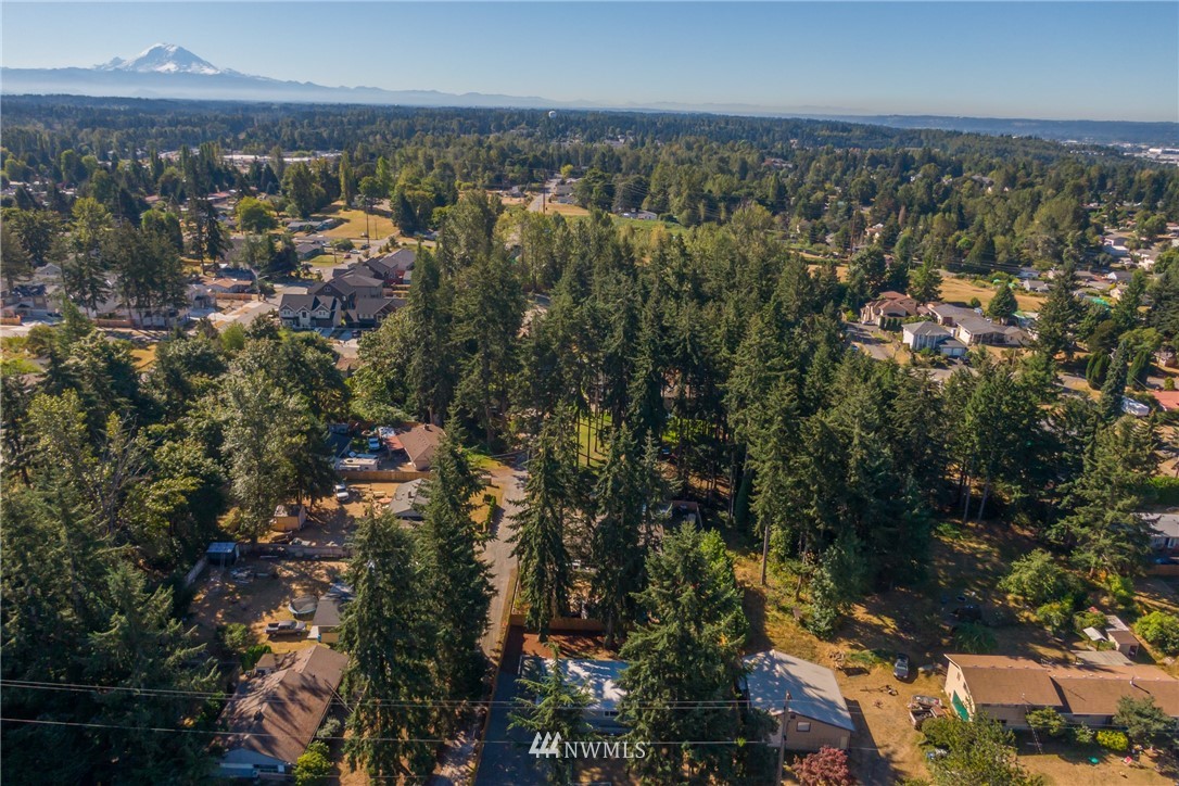 11225 Southeast 22nd Street Renton, WA 98055 - Photo 28 of 28 an aerial view of multiple house
