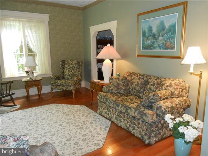 767 Lawrence Road Lawrenceville, NJ 08648 - Photo 4 of 22
