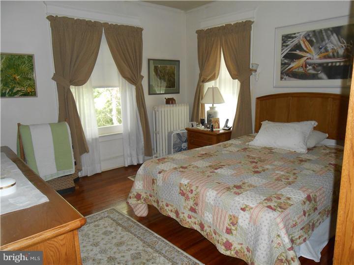 767 Lawrence Road Lawrenceville, NJ 08648 - Photo 9 of 22