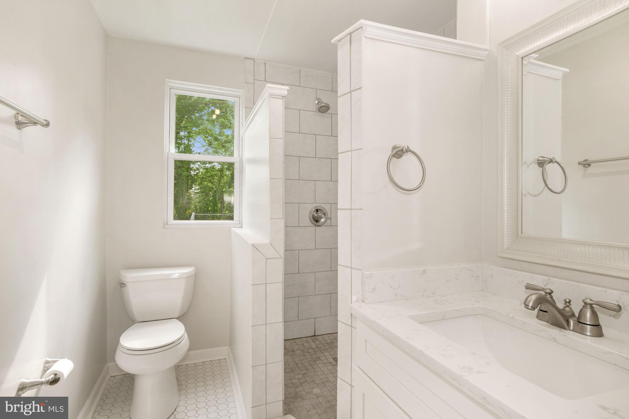 6334 Old Washington Road Elkridge, MD 21075 - Photo 14 of 31 Custom main Bathroom