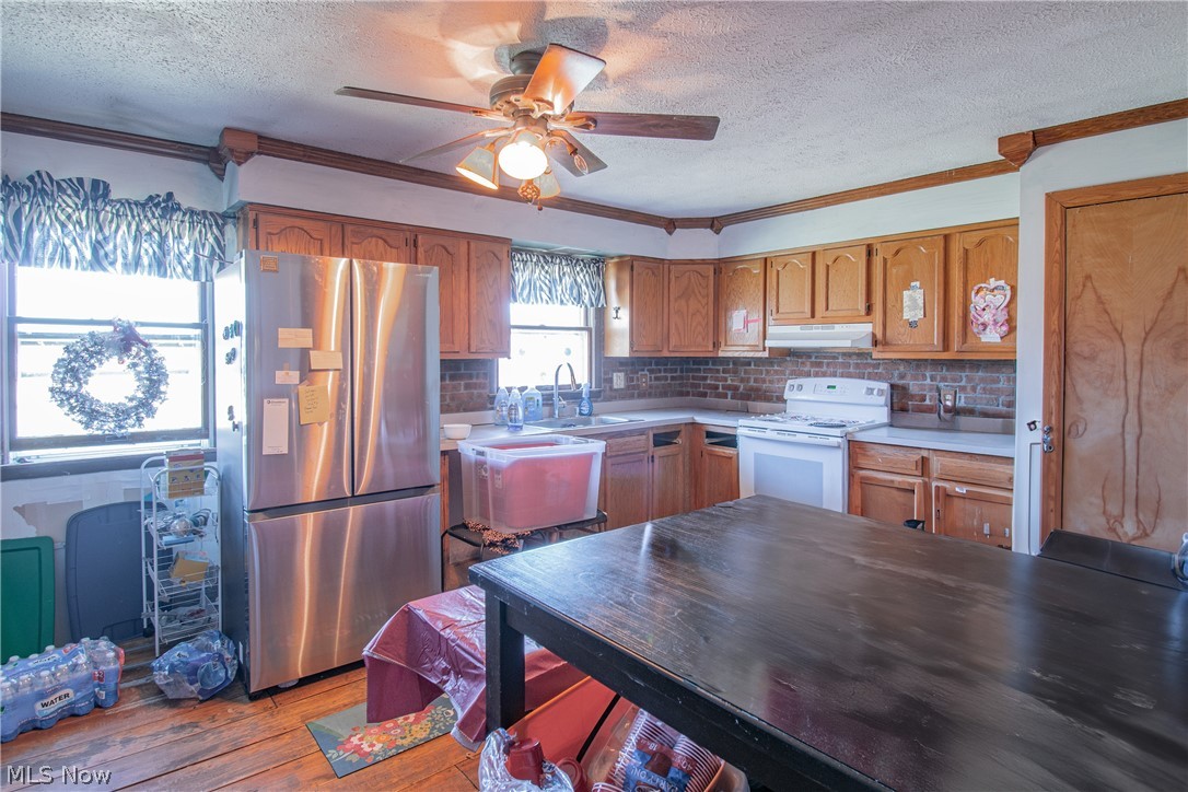 3686 Jones Road Diamond, OH 44412 - Photo 6 of 42