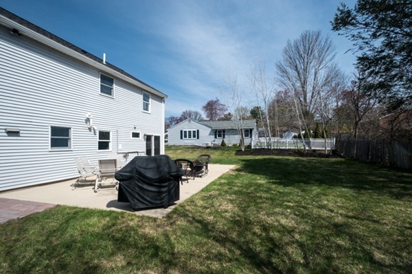 20 Jeffrey Road Billerica, MA 01821 - Photo 17 of 19