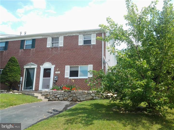 1222 Deer Run Reading, PA 19606 - Photo 1 of 19 Exterior Front