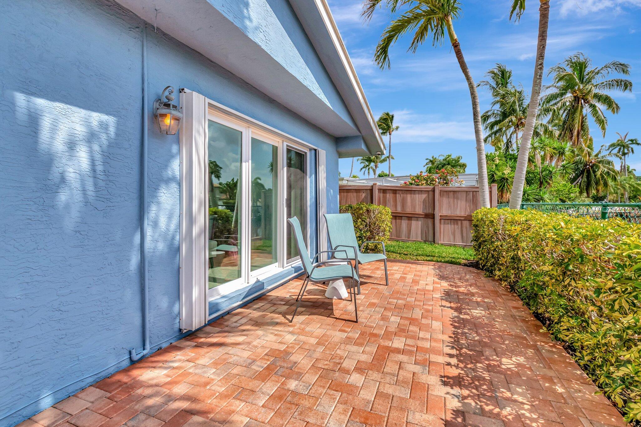 166 Southwest 8th Avenue Boca Raton, FL 33486 - Photo 24 of 25 Side Patio