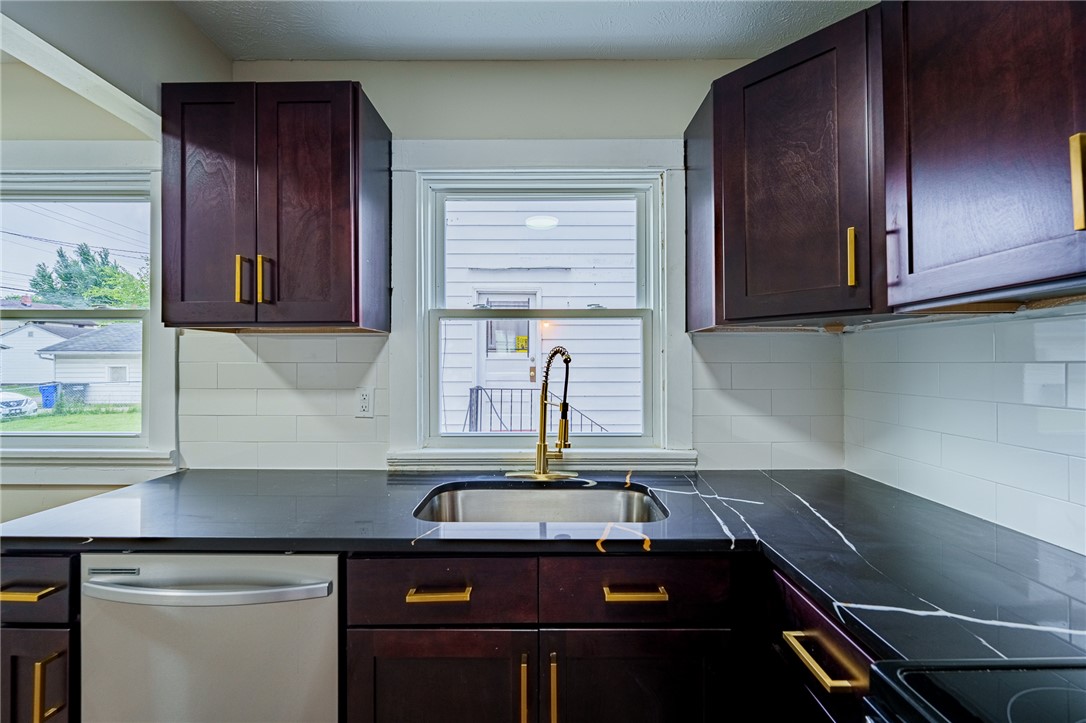 258 East Siebenthaler Avenue Dayton, OH 45405 - Photo 19 of 45