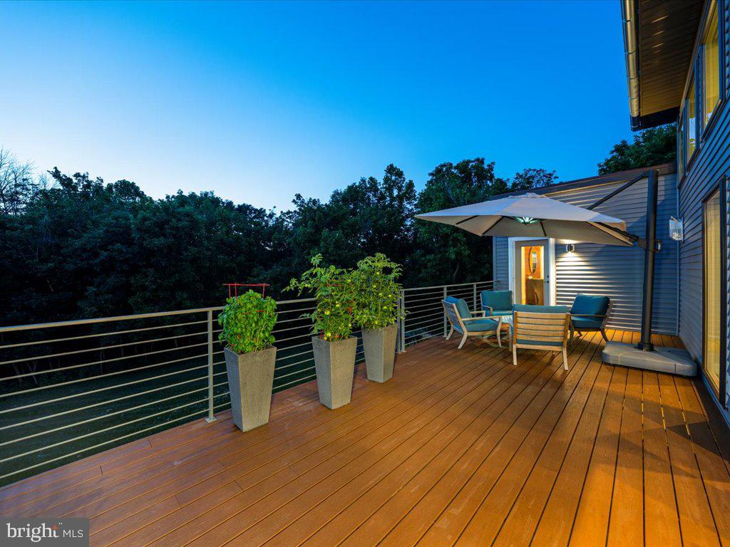 3370 Eclipse Drive Jefferson, MD 21755 - Photo 37 of 82 Railings allow open view