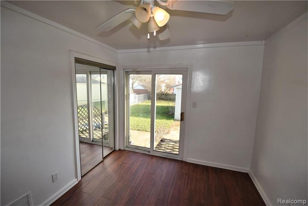 18014 Ruth Street Melvindale, MI 48122 - Photo 9 of 24