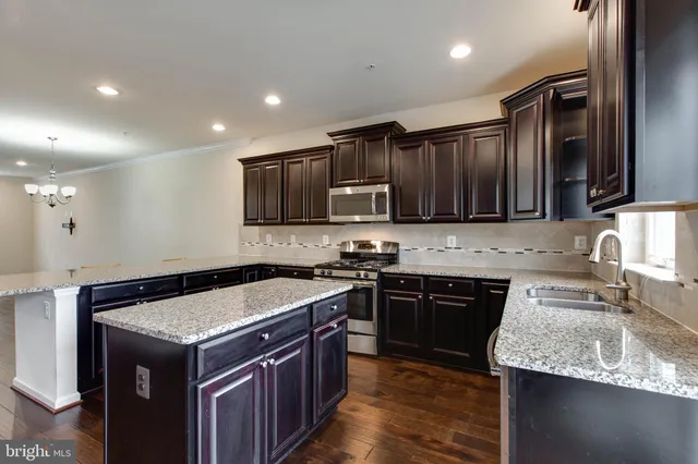 $3,400 | 7048 Foxton Way, Hanover, MD 21076